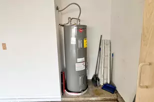 4047 W Whispering Wind Dr, Glendale, AZ 85310 - Photo 26