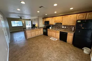 18202 N 33rd Ave, Phoenix, AZ 85053 - Photo 22