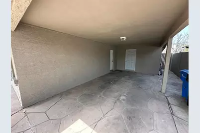 18202 N 33rd Avenue, Phoenix, AZ 85053 - Photo 4