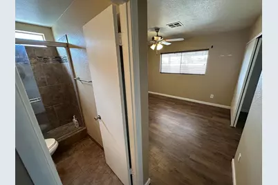 18202 N 33rd Avenue, Phoenix, AZ 85053 - Photo 12