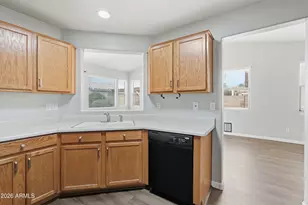 1425 S Lindsay Rd, Mesa, AZ 85204 - Photo 10