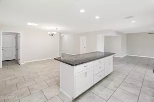 9518 W Oak Ridge Dr, Sun City, AZ 85351 - Photo 10