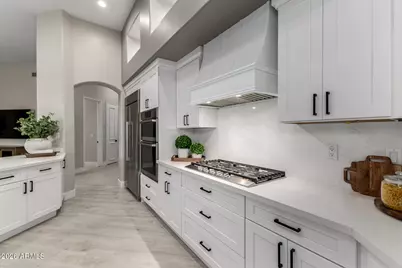 103 W Vista Avenue, Phoenix, AZ 85021 - Photo 14