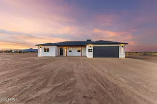 53848 W Footprints St, Maricopa, AZ 85139 - Photo 2