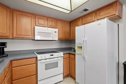 7910 E Camelback Road #Unit 312, Scottsdale, AZ 85251 - Photo 18
