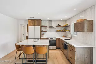 427 E Erie Dr, Tempe, AZ 85282 - Photo 8