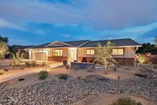 427 E Erie Dr, Tempe, AZ 85282 - Photo 28