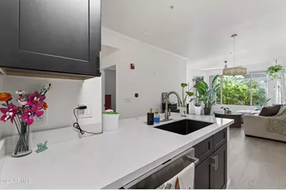 435 W Rio Salado Parkway #112, Tempe, AZ 85281 - Photo 10