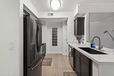 435 W Rio Salado Parkway #112, Tempe, AZ 85281 - Photo 8