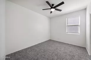 2435 W Kowalsky Ln, Phoenix, AZ 85041 - Photo 6