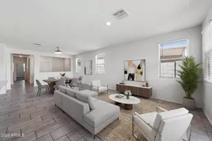 2435 W Kowalsky Ln, Phoenix, AZ 85041 - Photo 2