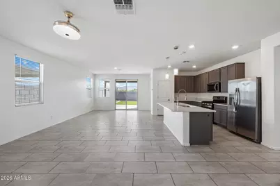 2435 W Kowalsky Lane, Phoenix, AZ 85041 - Photo 14