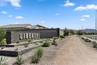 2435 W Kowalsky Lane, Phoenix, AZ 85041 - Photo 28