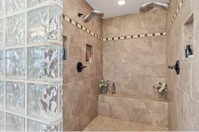 11621 S Blackfoot Drive, Phoenix, AZ 85044 - Photo 72