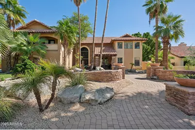 11621 S Blackfoot Drive, Phoenix, AZ 85044 - Photo 4