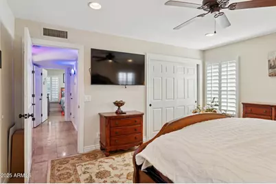 11621 S Blackfoot Drive, Phoenix, AZ 85044 - Photo 48