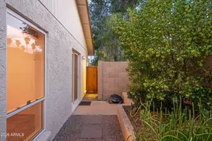 2346 E Mescal St, Phoenix, AZ 85028 - Photo 30