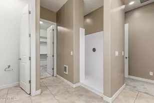 18456 W Paradise Ln, Surprise, AZ 85388 - Photo 24