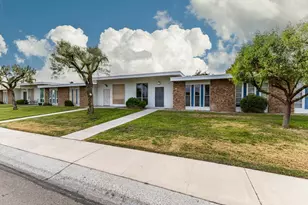 13066 N 100th Dr, Sun City, AZ 85351 - Photo 2