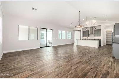 9818 S 7th Place, Phoenix, AZ 85042 - Photo 10