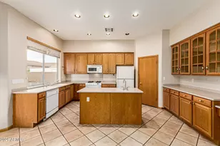 12724 W Georgia Ave, Litchfield Park, AZ 85340 - Photo 14