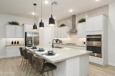 15667 W Mercer Lane, Surprise, AZ 85379 - Photo 16