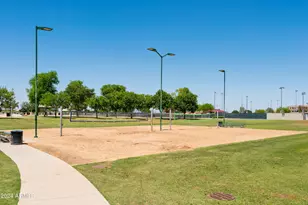 15667 W Mercer Ln, Surprise, AZ 85379 - Photo 64