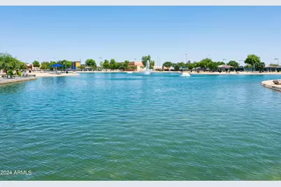 15667 W Mercer Lane, Surprise, AZ 85379 - Photo 74