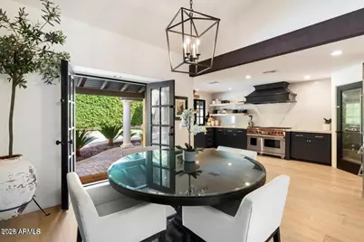 9836 E Topaz Drive, Scottsdale, AZ 85258 - Photo 2