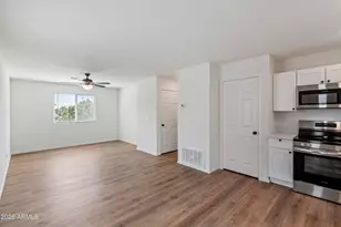 4037 S 12th St, Phoenix, AZ 85040 - Photo 12