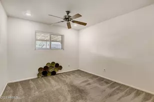 233 E Cairo Dr, Tempe, AZ 85282 - Photo 20