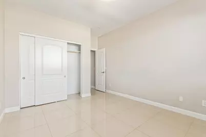 2214 N 28th Street, Phoenix, AZ 85008 - Photo 2