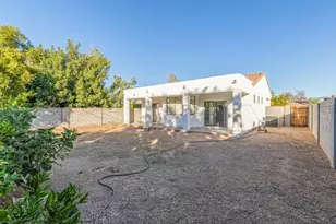 2214 N 28th St, Phoenix, AZ 85008 - Photo 30