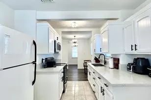 702 Paxton Ave, Miami, AZ 85539 - Photo 4