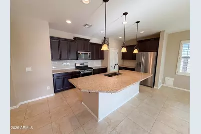 781 S 202nd Drive, Buckeye, AZ 85326 - Photo 2