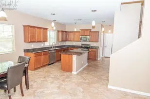 2162 W Scully Dr, Phoenix, AZ 85023 - Photo 4