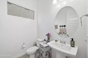 114 E Pasaro Dr, Phoenix, AZ 85085 - Photo 22