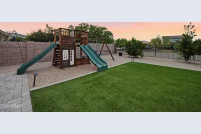 114 E Pasaro Drive, Phoenix, AZ 85085 - Photo 28