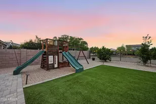 114 E Pasaro Dr, Phoenix, AZ 85085 - Photo 28