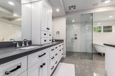 4008 E Fairmount Avenue, Phoenix, AZ 85018 - Photo 16