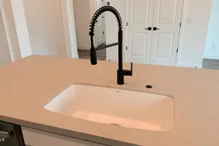 15224 W Gray Fox Trl, Surprise, AZ 85387 - Photo 4