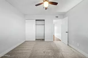 3918 S Willow Dr, Tempe, AZ 85282 - Photo 36