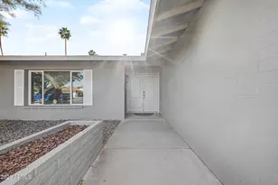 3918 S Willow Dr, Tempe, AZ 85282 - Photo 10