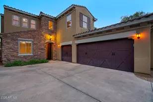 3985 E Hummingbird Ln, Phoenix, AZ 85050 - Photo 4