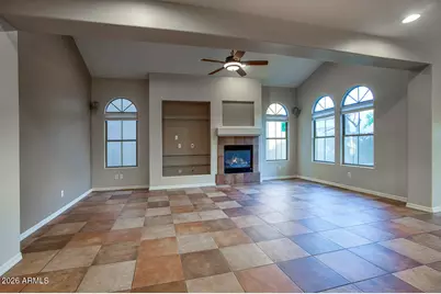 3985 E Hummingbird Lane, Phoenix, AZ 85050 - Photo 6