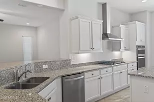 16527 W Valencia Dr, Goodyear, AZ 85338 - Photo 8