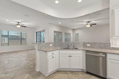 16527 W Valencia Drive, Goodyear, AZ 85338 - Photo 18