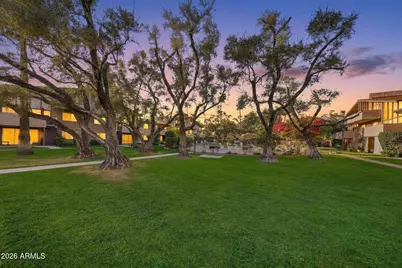 10 W Northern Avenue #2, Phoenix, AZ 85021 - Photo 2