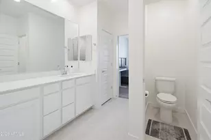 2748 S Cavalier Dr, Gilbert, AZ 85295 - Photo 22