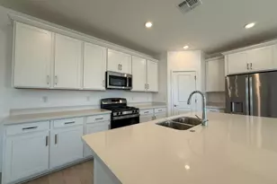 17760 W Cassia Way, Goodyear, AZ 85338 - Photo 2